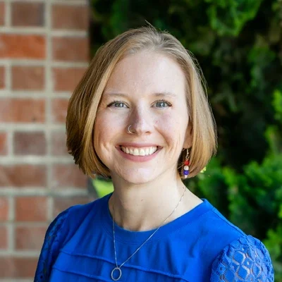A headshot photo of Breigh from the Molalla Spine & Sport team